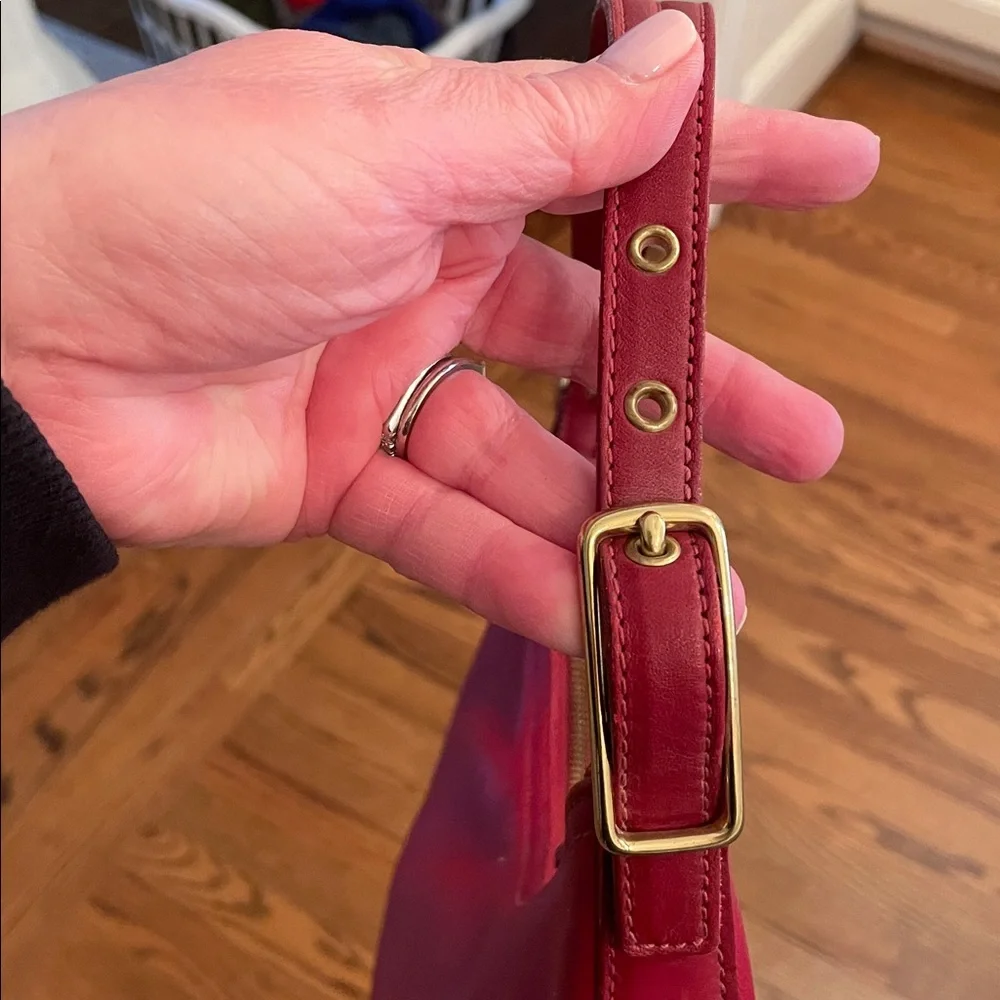 Coach authentic dark red shoulder bag EUC - Picture 2 of 5